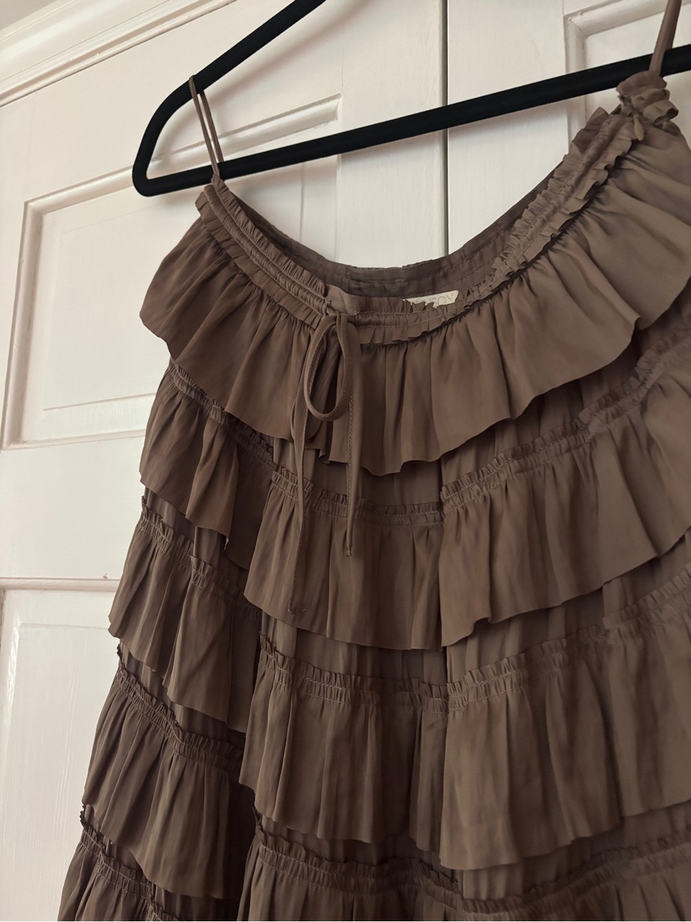 Ulla Johnson Mari Plissé Satin Midi Skirt Mica Taupe Pleated Tiers Ruffle Size 6 - Picture 8 of 16